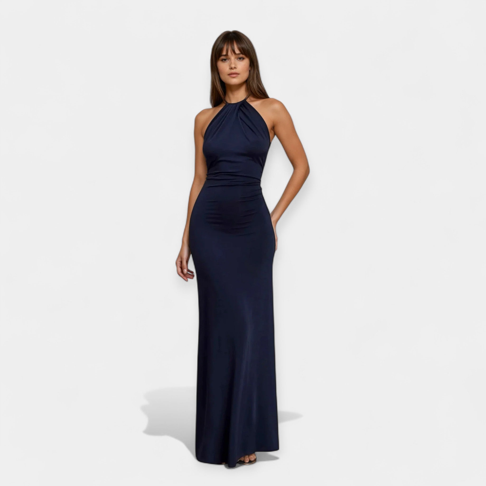 Vestido Halter con Espalda Abierta
