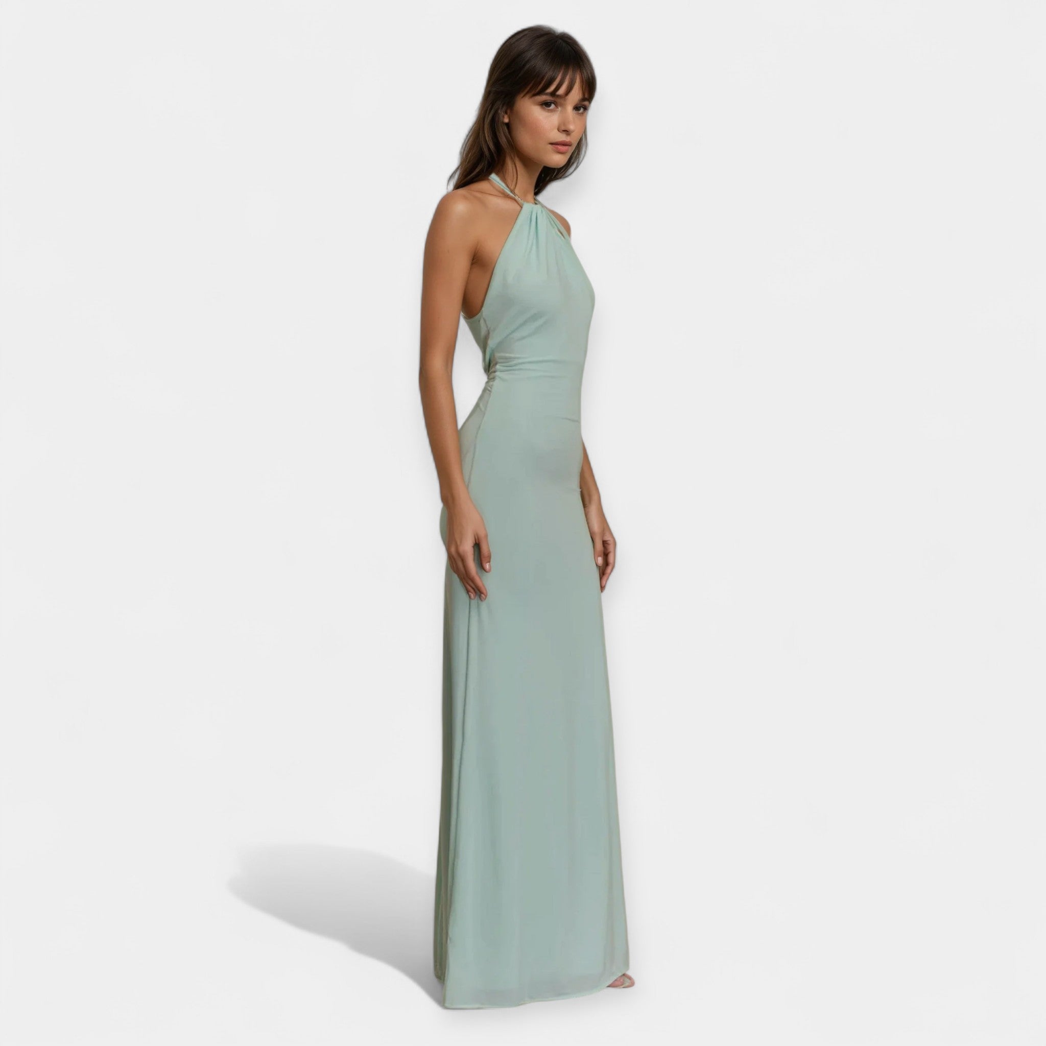 Vestido Halter con Espalda Abierta