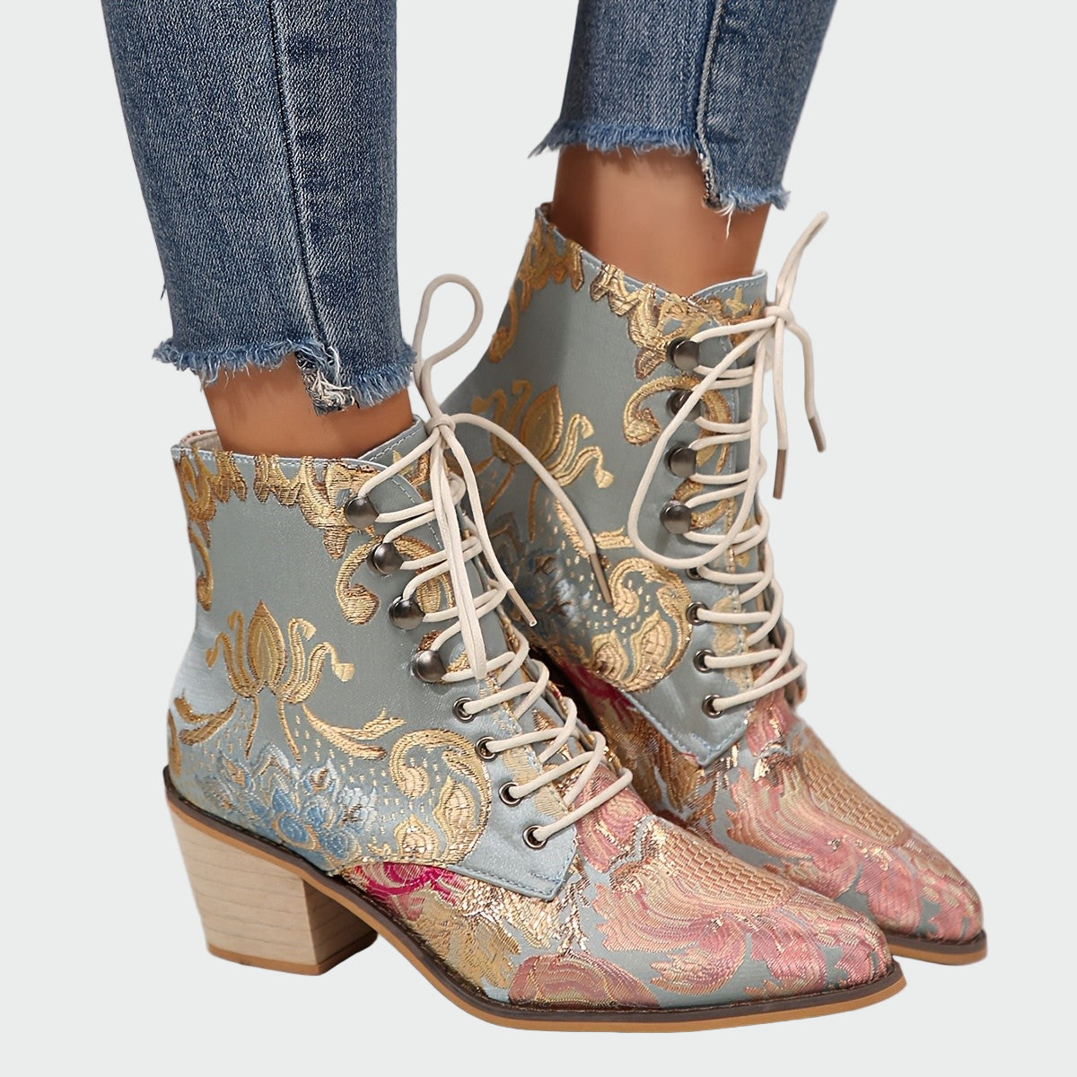 Botines de piel con flores