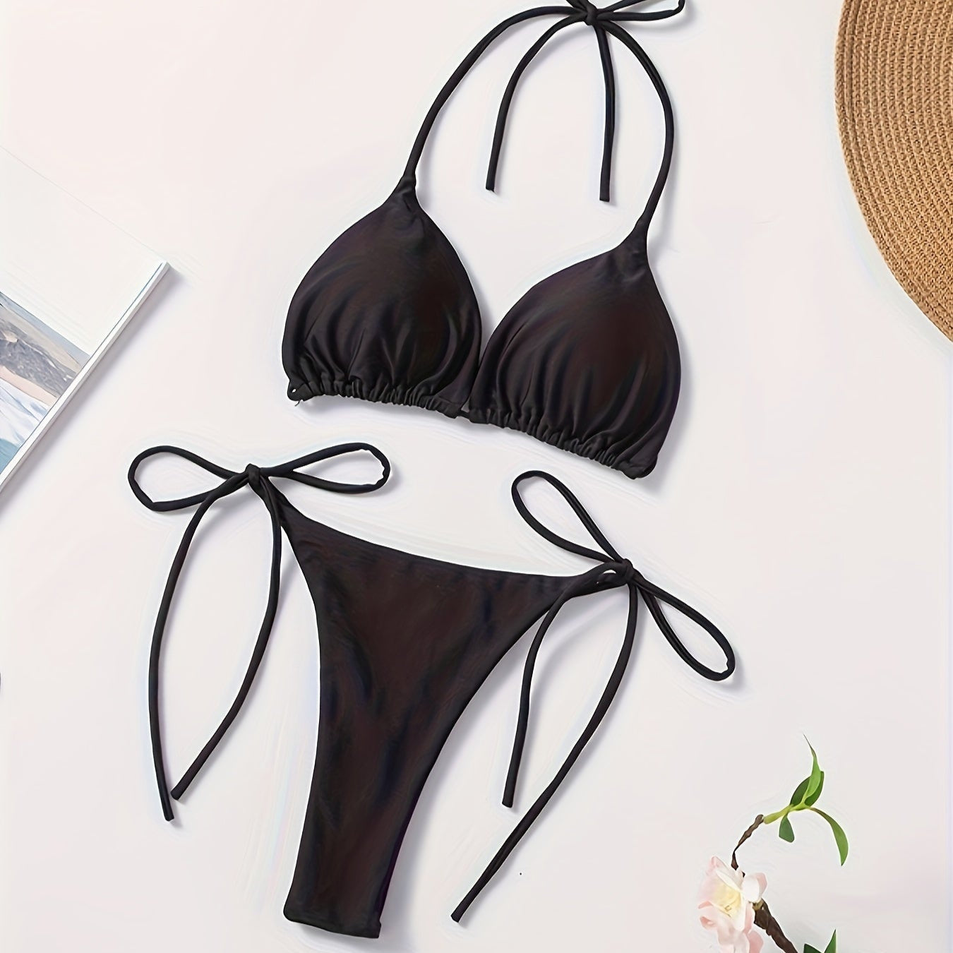 Bikini Moderno con Top Halter