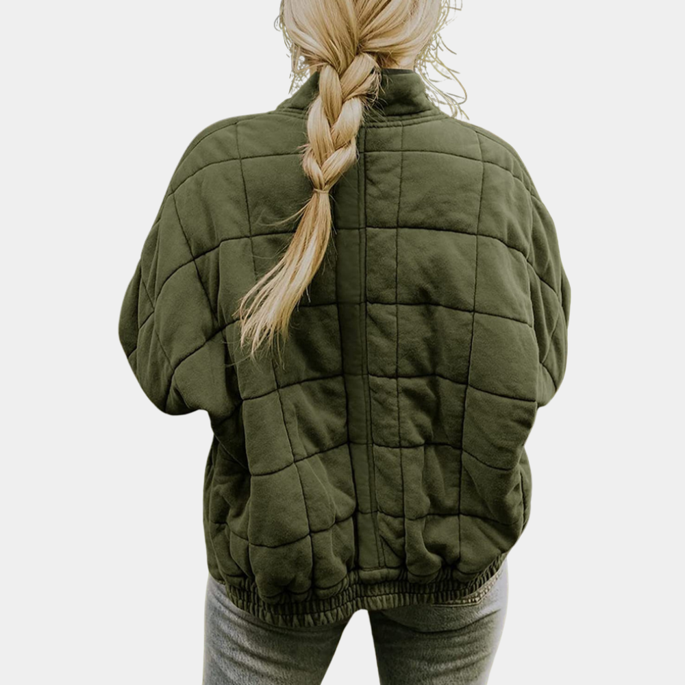 Chaqueta acolchada elegante y cómoda.