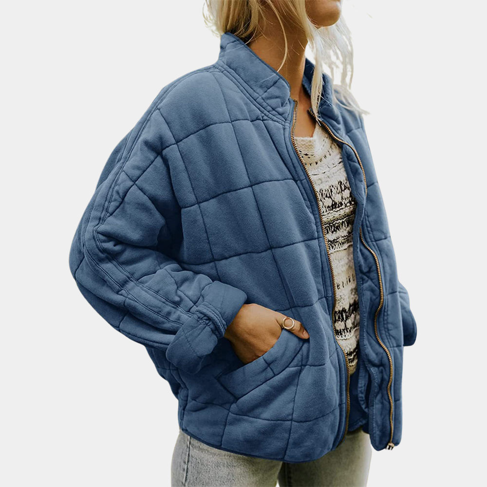 Chaqueta acolchada elegante y cómoda.