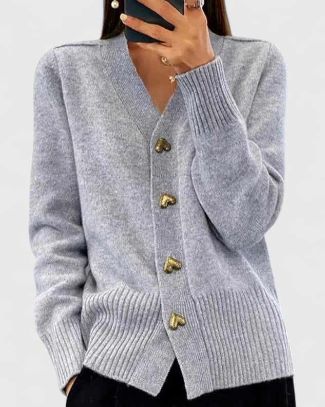 Elegante cárdigan de punto con botones
