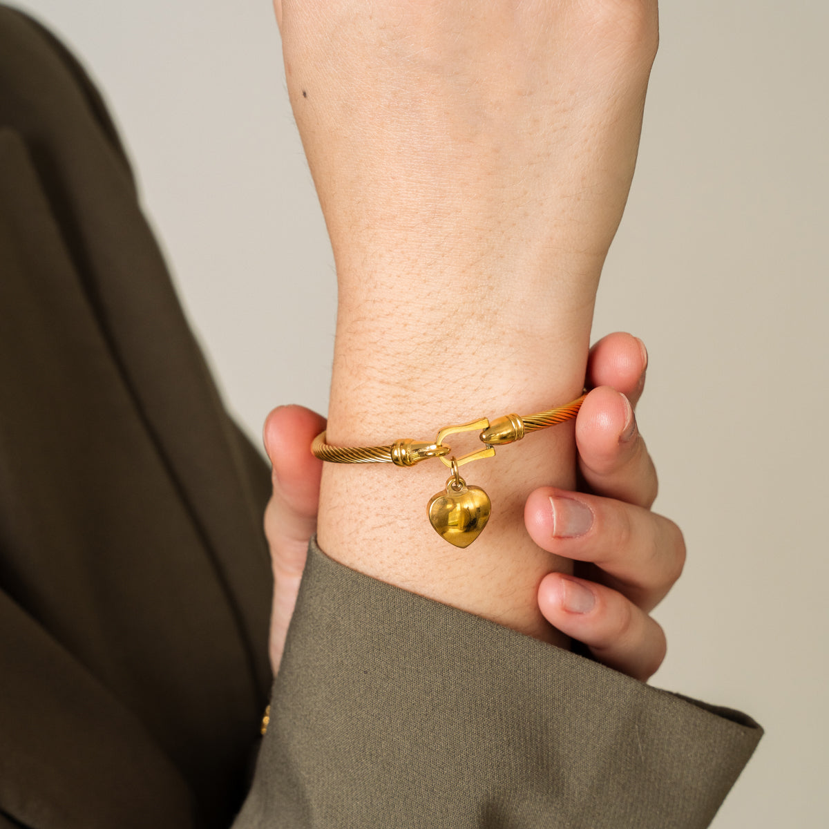 Pulseras con Elegancia Sutil