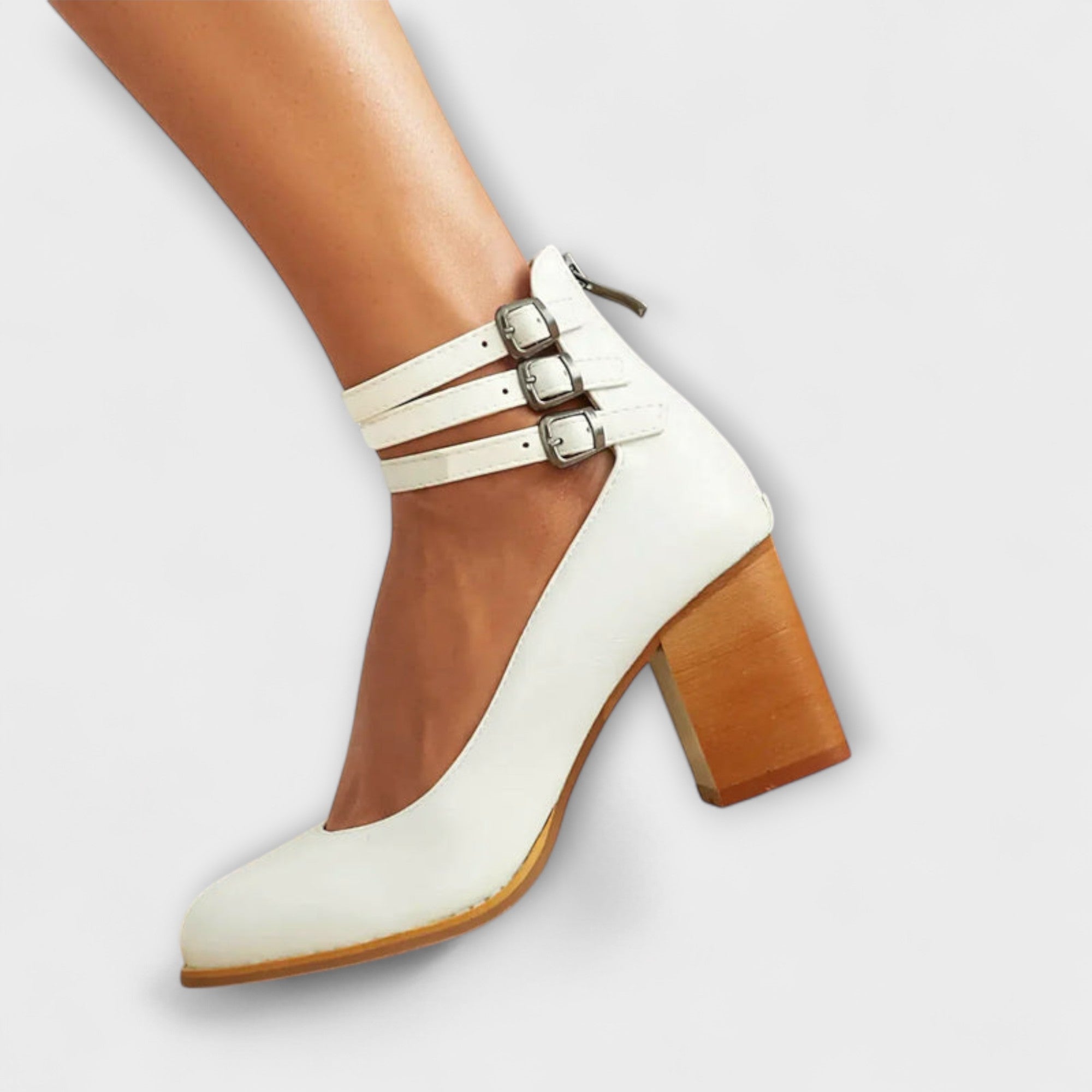 Tacones con tira en el tobillo