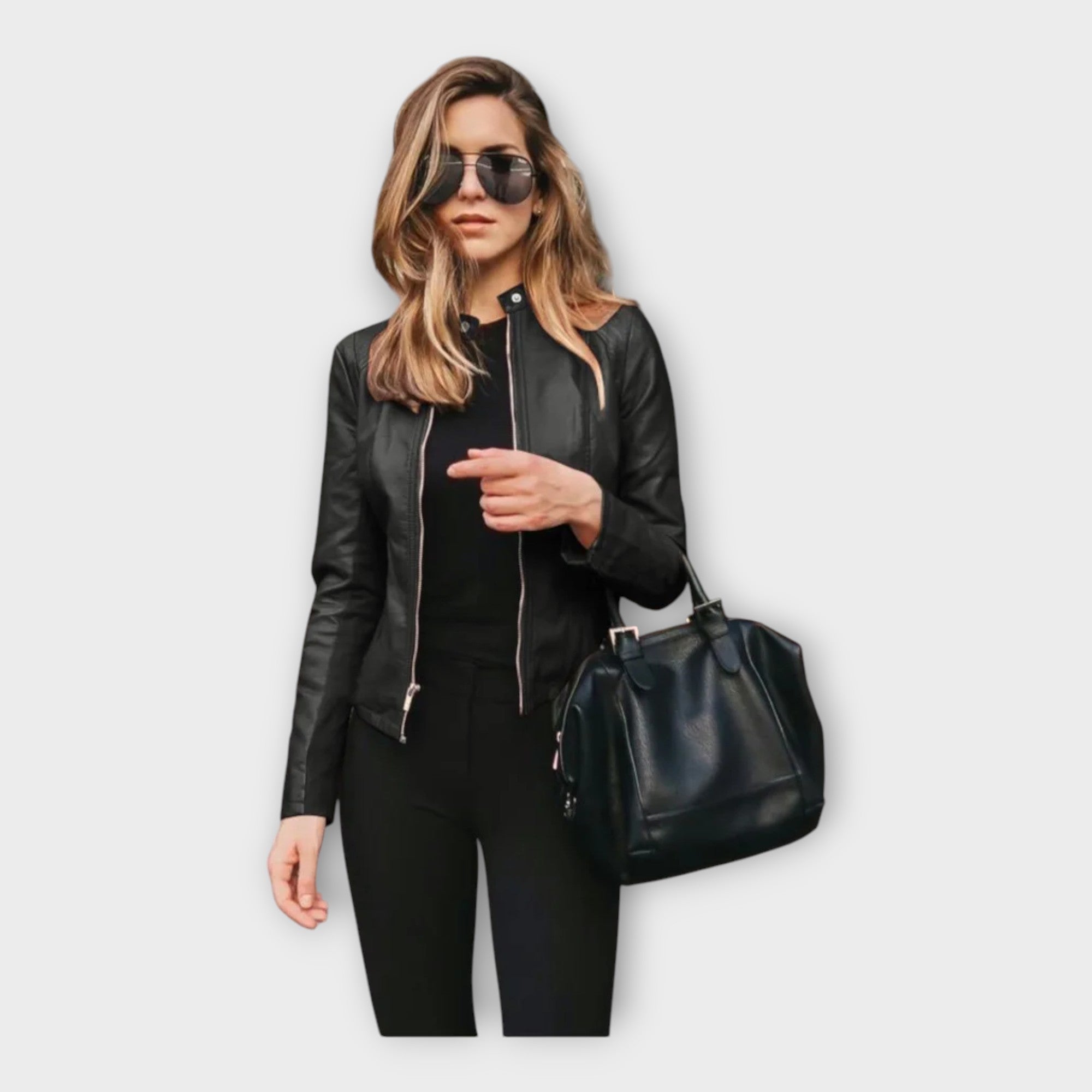 Chaqueta de cuero con línea moderna