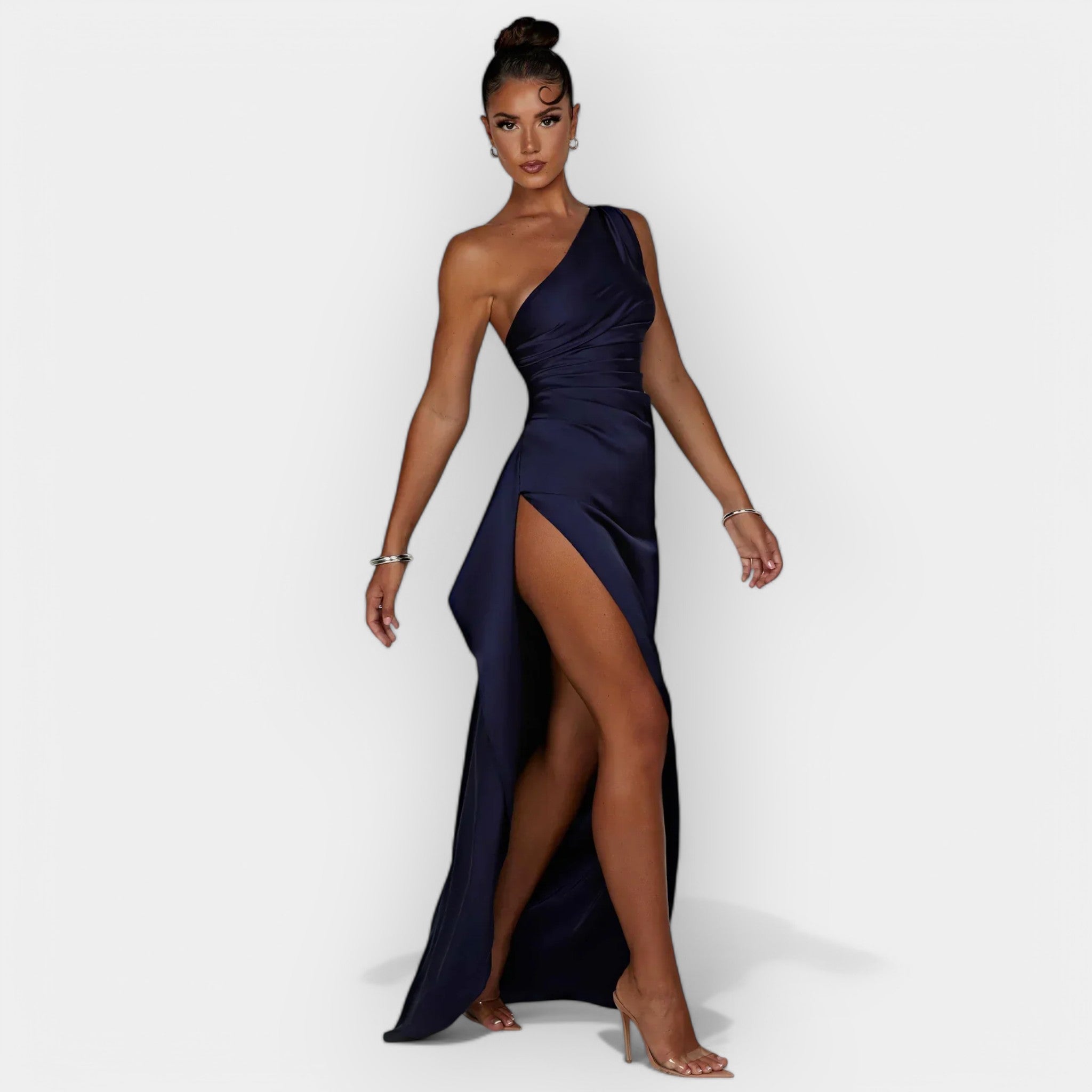 Vestido de Satén Elegante