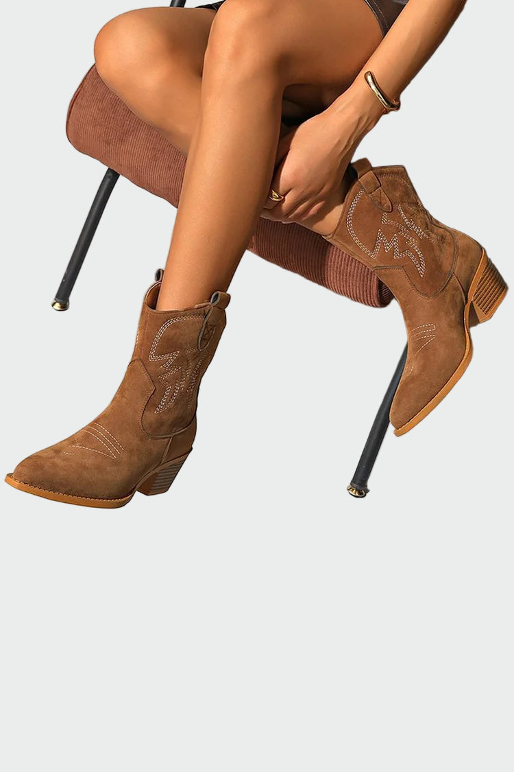Bota de vaquero con punta puntiaguda