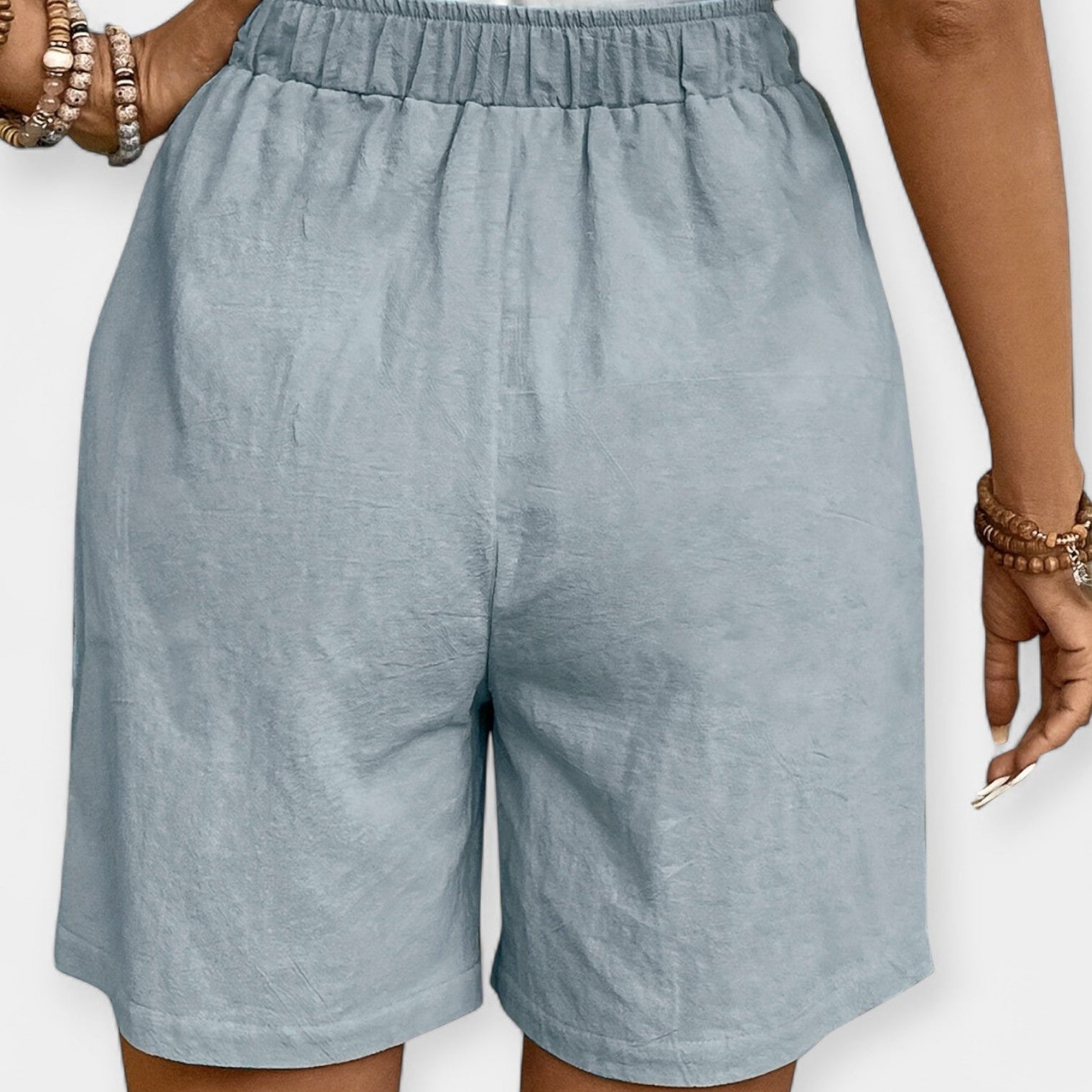 Pantalón Ligero con Brillo Sutil