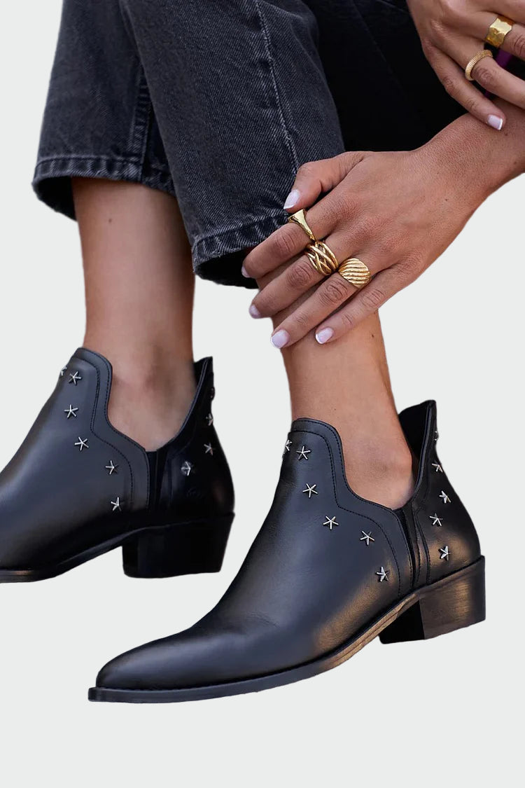 Botines con detalles de estrellas