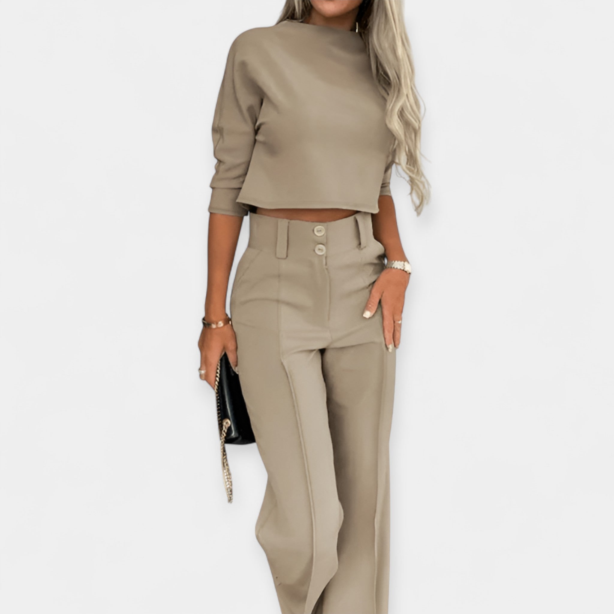 Conjunto Moderno y Femenino