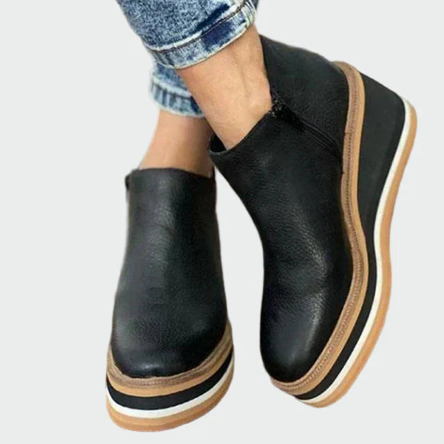 Botas de cuero inca