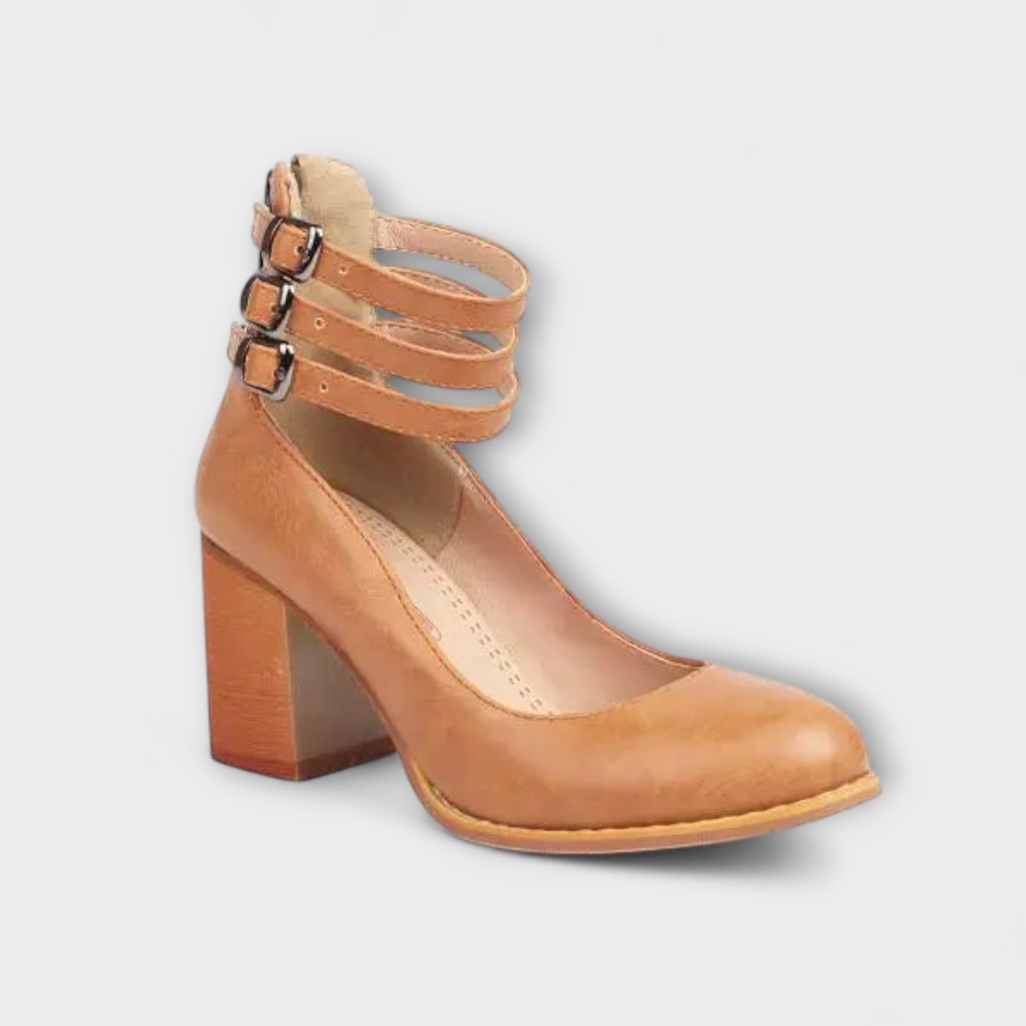 Tacones con tira en el tobillo
