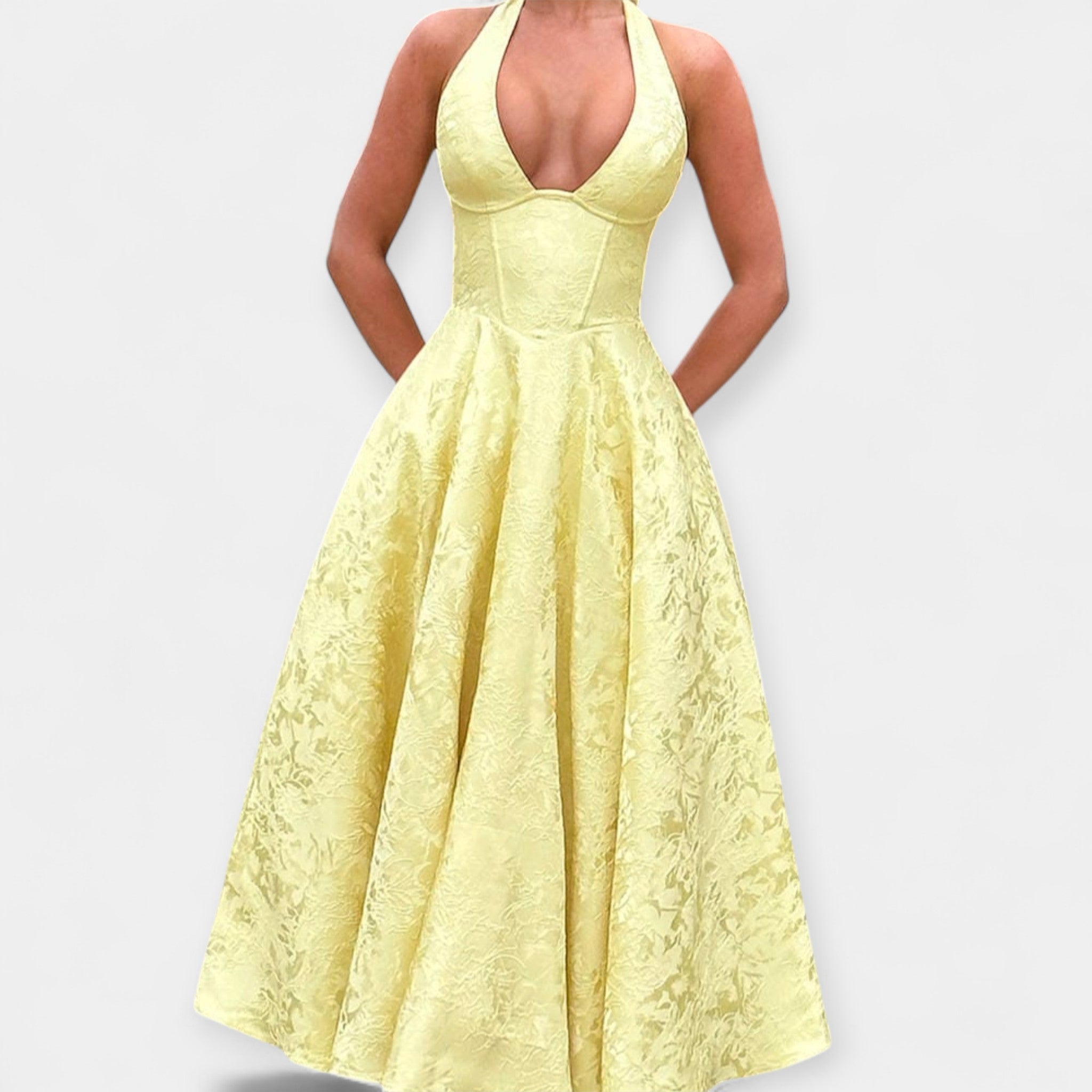 Vestido Midi con Espalda Abierta y Corsé