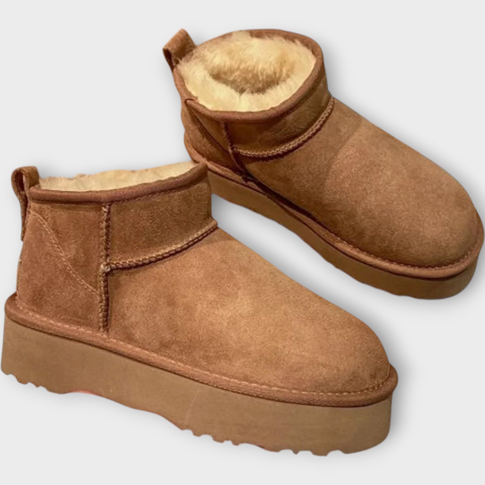 Botas de gamuza cómodas con forro rico