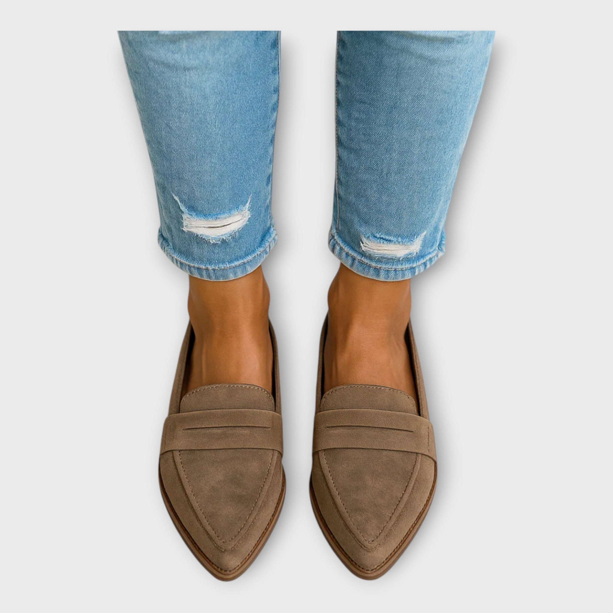 Mocasines elegantes con una línea moderna