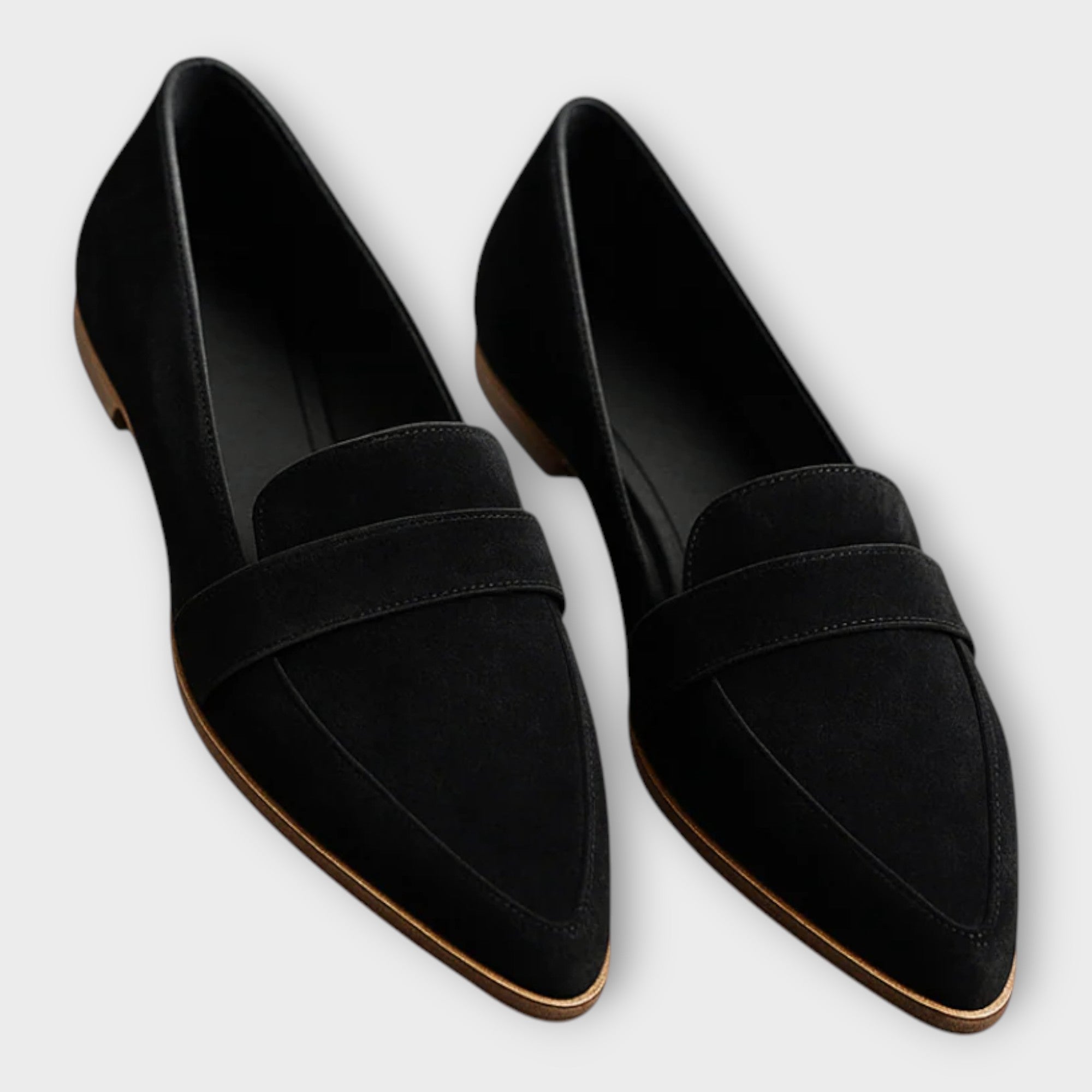 Mocasines elegantes con una línea moderna