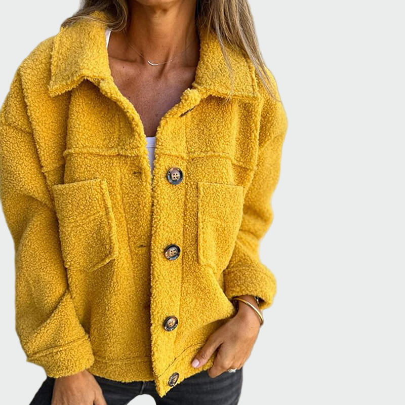 Abrigo elegante y cálido para otoño.